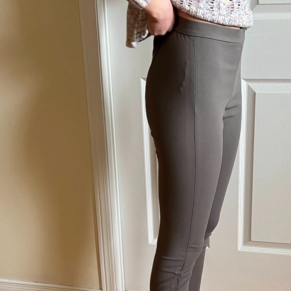 Banana Republic Pants - Picture 2 of 5